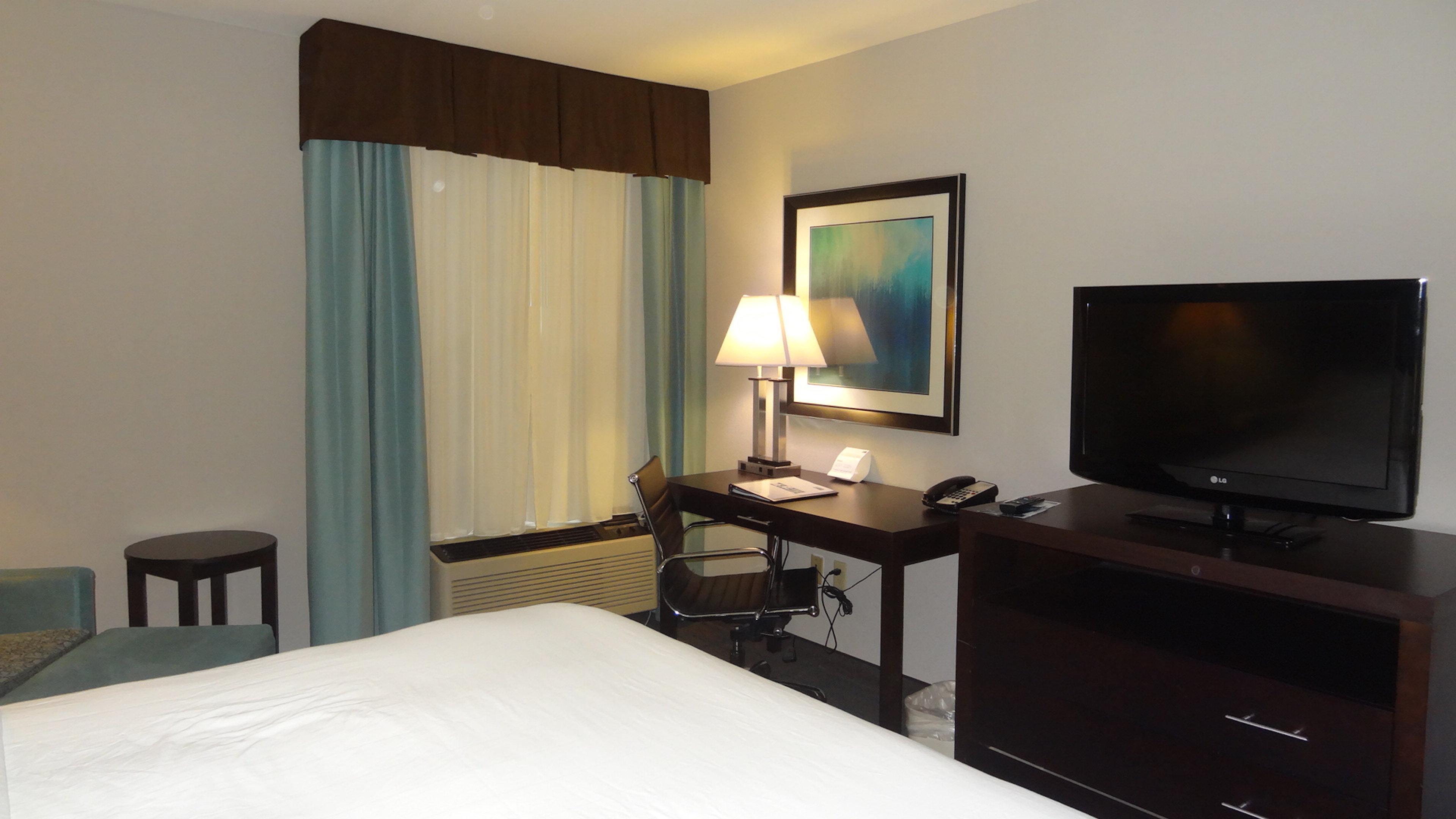 Holiday Inn Express Hotel Kansas City - Bonner Springs By Ihg Exterior foto