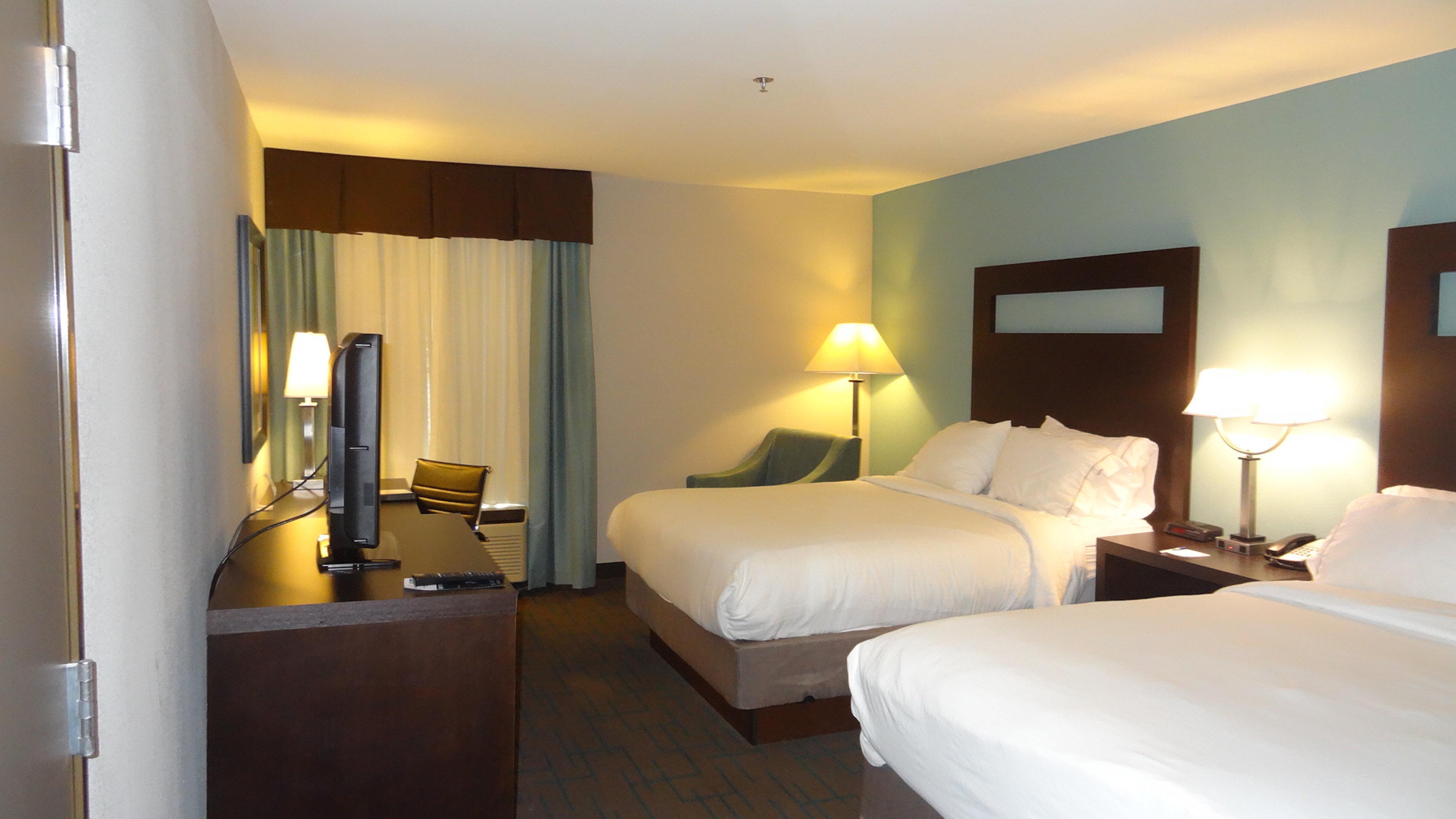 Holiday Inn Express Hotel Kansas City - Bonner Springs By Ihg Exterior foto